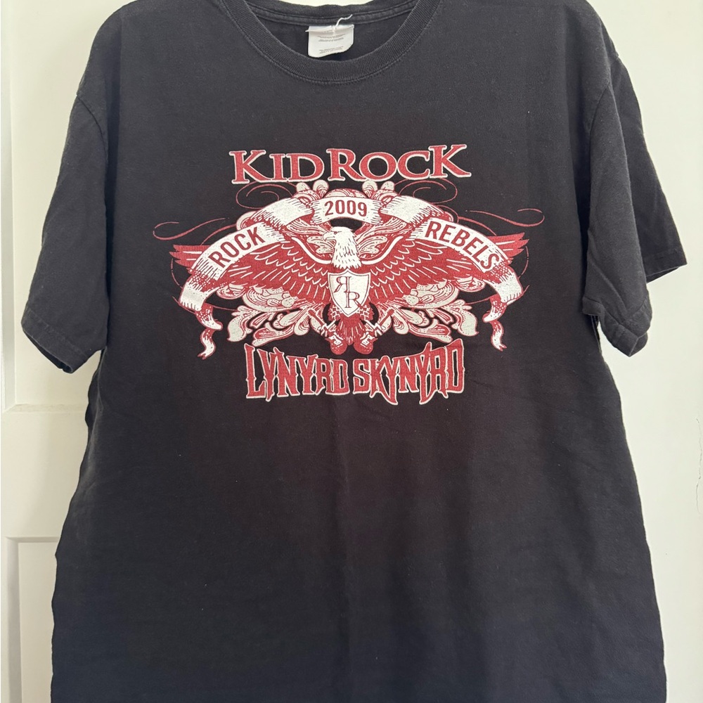 Kid Rock/Lynard Skynyrd Concert Tee
Rock Rebels 2009 Tour